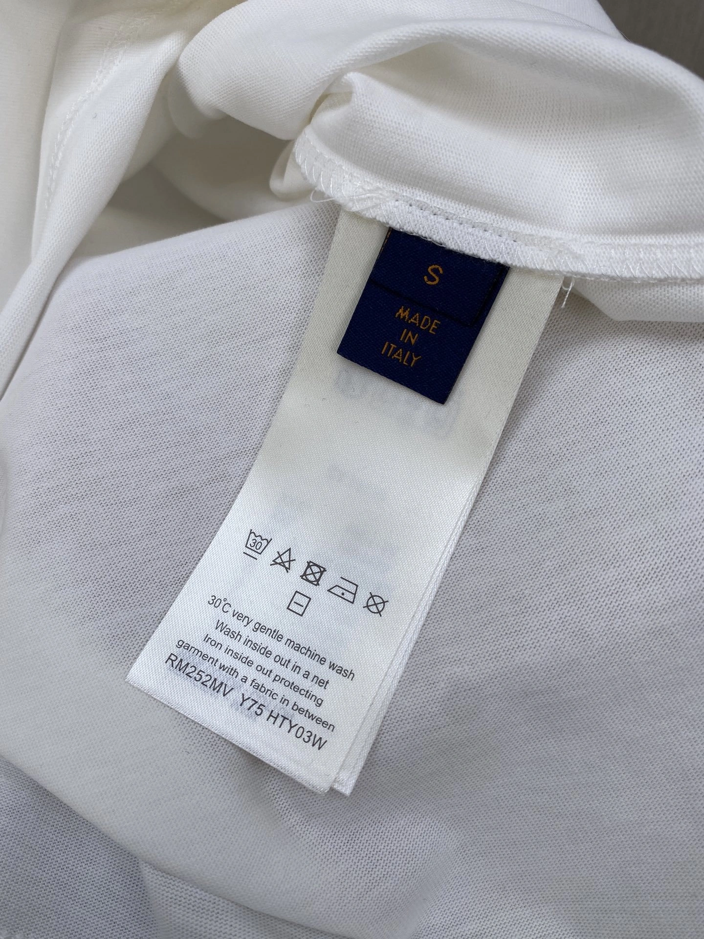 wg.luxury- 8V oversize item:E-F409D2811